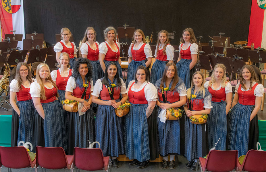 Die Damen der Trachtenmusikkapelle Wald im Pinzgau